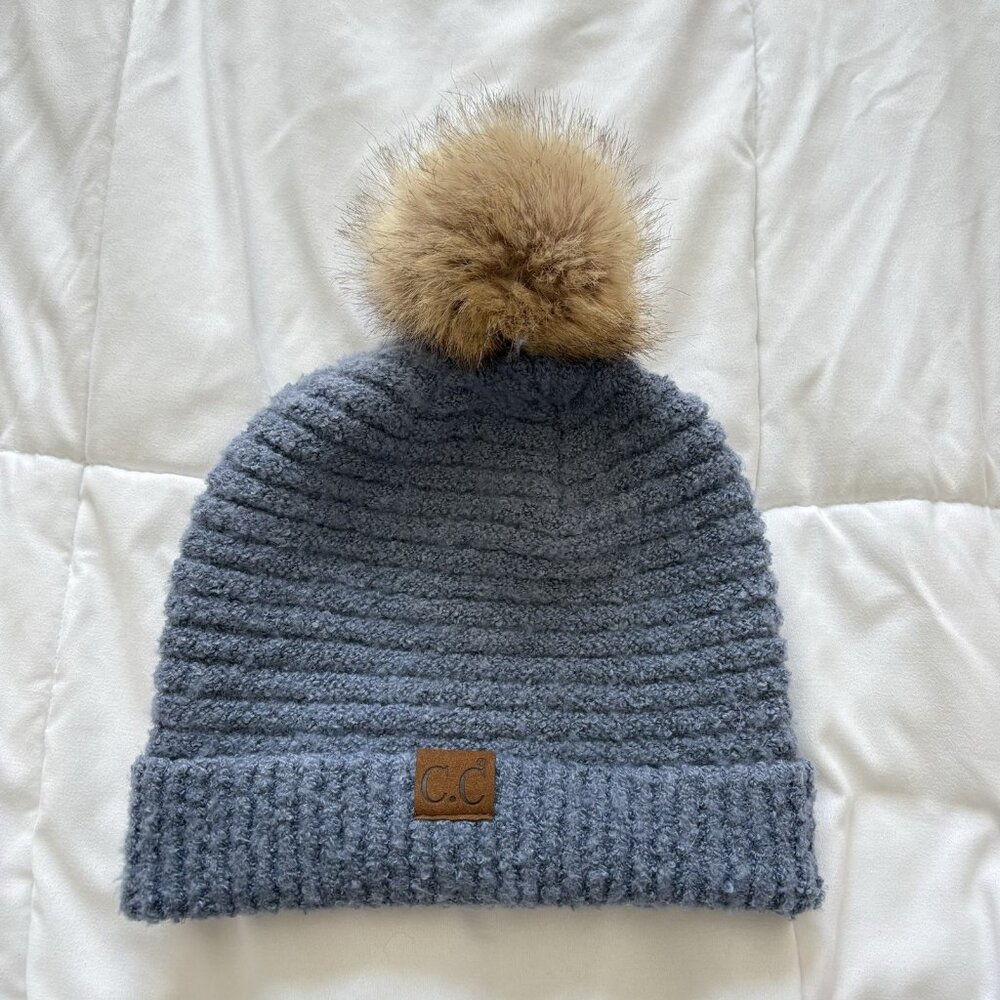 C.C Beanie Knit Faux Fuzzy Fur Pom Fleece Lined Blue Winter Fall Classic‎